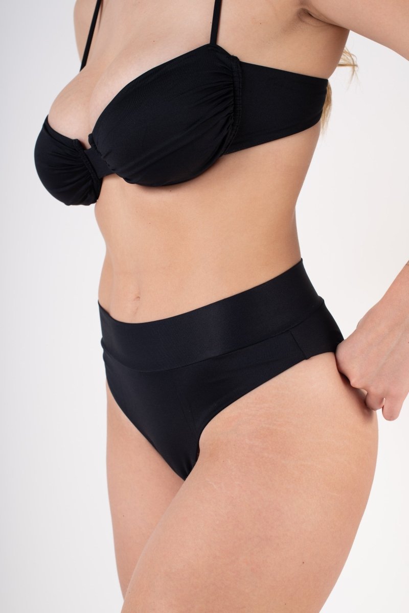 Oasis Bikini Bottom - Preto - Bikini - ITZIAR Swimwear - Side